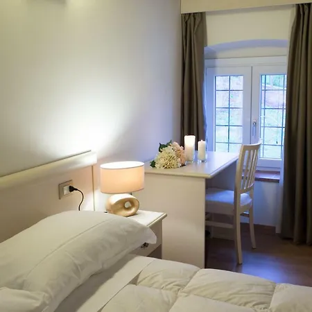 Corte Delle Rose فندق مبيت وإفطار 4*